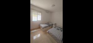 Zdjęcie z galerii obiektu Beautiful 2-Bed Apartment in Orihuela w mieście Orihuela