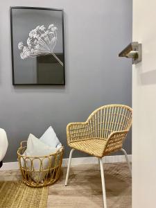 A seating area at La Latina Market - Apartamento de 2 dormitorios