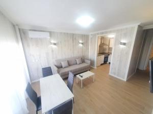 Fotografie z fotogalerie ubytování Salou apartamento familiar / piscina / zona tranquila v destinaci Salou + 29 fotografií
