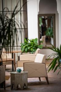 Posezení v ubytování Riad Luciano Hotel and Spa