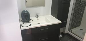 Kúpeľňa v ubytovaní Appartement T2 45 m² en centre-ville
