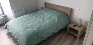 Posteľ alebo postele v izbe v ubytovaní Appartement T2 45 m² en centre-ville