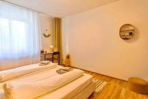 Fotografie z fotogalerie ubytování 4-Room Luxury Apartment - close to Central Station, free parking, kitchen v Lipsku