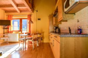Kuchnia lub aneks kuchenny w obiekcie Appartement Haus Schröder