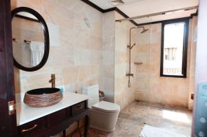 Vannituba majutusasutuses Hoian Central Hotel