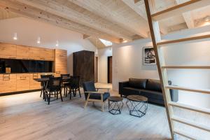Kuchyň nebo kuchyňský kout v ubytování Melchtal Resort Apart Hotel