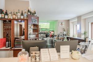 Nápoje v ubytování Hotel Dori´s 108