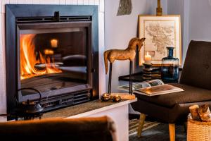 A seating area at BLUE GREY cottage