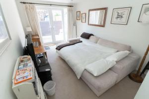 Billede fra billedgalleriet på Kingsway Apartment i Langstone