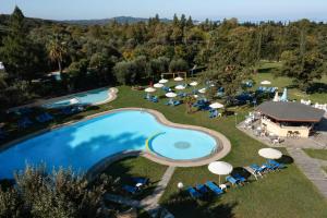 Bazén v ubytování Century Resort nebo v jeho okolí