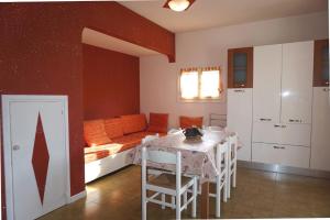 Kép Homely villa with private garden and shared pool szállásáról Porto Santa Margherita di Caorléban a galériában