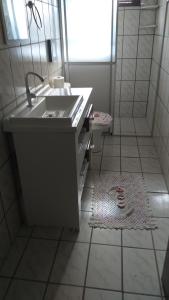 Bilik mandi di Residencial Gil +52 gambar