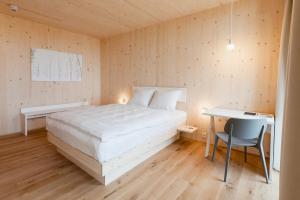 Postel nebo postele na pokoji v ubytování Bader Hotel + 30 fotografií