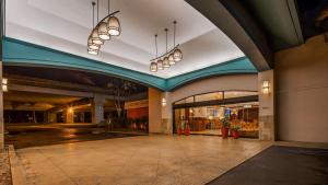 Plán poschodí v ubytovaní Airport Honolulu Hotel