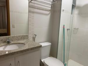 Koupelna v ubytování Flat 405 - Condomínio Veredas do Rio Quente - Diferenciado com ar na sala e no quarto