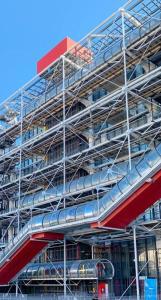 a building with scaffolding on the side of it at Pompidou ROOM PARIS CENTRE in Paris