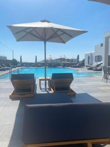 Bazén v ubytovaní Anna-Maria Mykonos Hotel alebo v jeho blízkosti