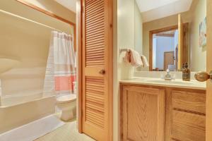 Ένα μπάνιο στο The Hidden Chalet +26 φωτογραφίες