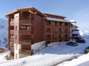 Nespecifikovaný výhled na hory nebo výhled na hory při pohledu z apartmánu
