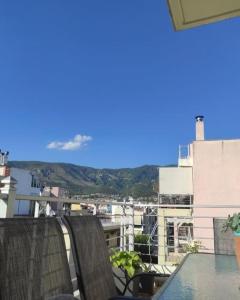 A general mountain view or a mountain view taken from Az apartmant