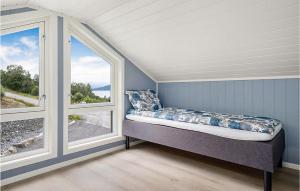 Katil atau katil-katil dalam bilik di Stunning Home In Gjemnes With Wifi
