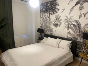 Postel nebo postele na pokoji v ubytování Acogedor apartamento pleno centro de Granada y PARKING