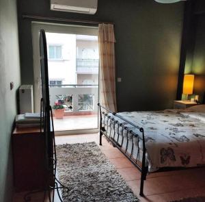 Posteľ alebo postele v izbe v ubytovaní Secret Garden 76 sq.m. apartment close to city center