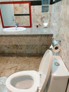 Ванная комната в Garden View Resort Tonsai