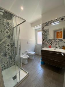 A bathroom at Gianluca Apartments 7