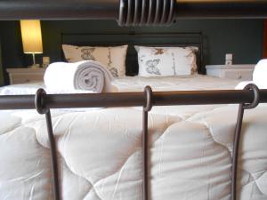 Posteľ alebo postele v izbe v ubytovaní Secret Garden 76 sq.m. apartment close to city center