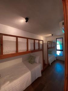 Hotel Maya Jade客房内的一张或多张床位