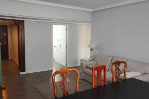 A seating area at Piso céntrico ideal
