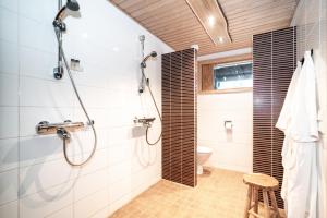 Koupelna v ubytování Villa Naava Ruka