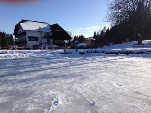 L'établissement Jerà am Furtnerteich Hotel-Ristorante&Relax en hiver