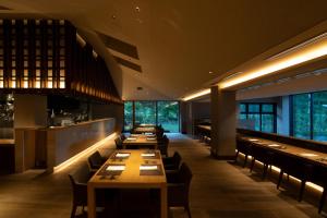 Un restaurant sau alt loc unde se poate mânca la Okujozankei Onsen Kasho Gyoen