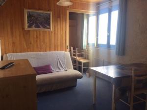 Zdjęcie z galerii obiektu Arette: Grand studio 6 pers. proche pistes, parking, lave-vaisselle - FR-1-602-108 w mieście Arette