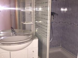 Zdjęcie z galerii obiektu Arette: Grand studio 6 pers. proche pistes, parking, lave-vaisselle - FR-1-602-108 w mieście Arette