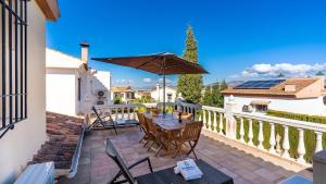 Balkón nebo terasa v ubytování Villa Albaida La Zubia by Ruralidays