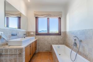 Kúpeľňa v ubytovaní Casa Once Moraira