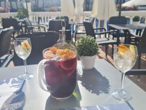 Nápoje v ubytování Casa Silvia Marbella - dom w kompleksie hotelowym