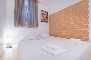 Fotografie z fotogalerie ubytování 3BDR Mouraria Apartment by LovelyStay v Lisabonu