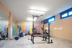 Fitness centrum a/nebo fitness zařízení v ubytování La Vega Apartamento