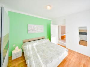 Posteľ alebo postele v izbe v ubytovaní Villa Mila Biograd na Moru-Polača + 36 fotografií