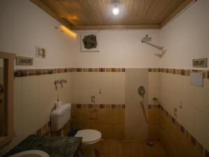 Baðherbergi á Siala Guest House +37 myndir