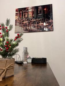 A seating area at Central Cathedral Apartment