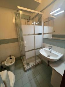 A bathroom at Central Cathedral Apartment