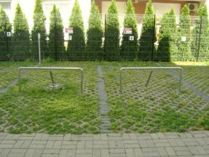 Vonkajšia záhrada v ubytovaní Mandy apartman Siófok
