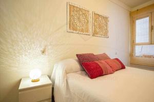 A bed or beds in a room at Monte Aurora