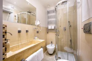 Kúpeľňa v ubytovaní Le Camere Dei Conti - Guest House + 19 fotografií