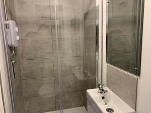 Un baño de 1. Delightful Apartment